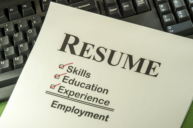 Paper showing key features of a resume